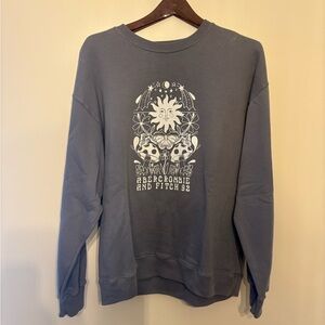 Abercrombie & Fitch Crewneck Sweatshirt
